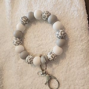 Silicone bead keychain